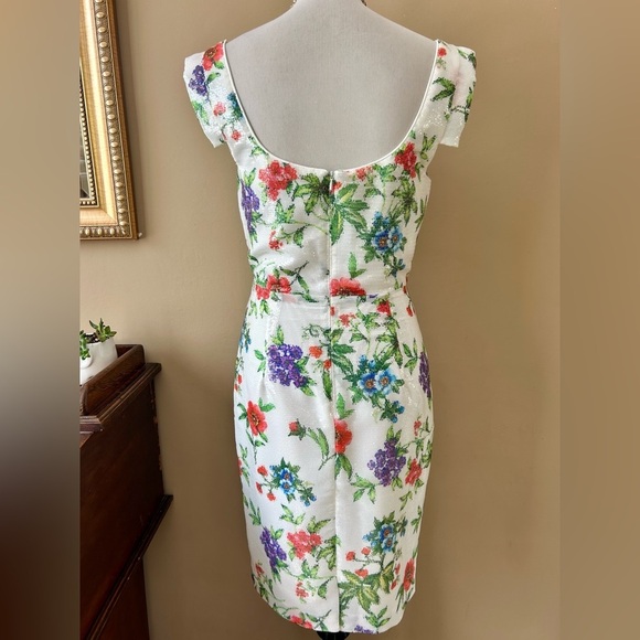 Black Halo Jackie O Sheath Dress White Floral Sequin Garden Party Sheath Size 6 - Picture 9 of 11